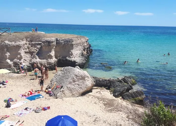 Cala Verdegiglio Home